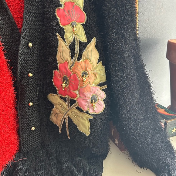 Vintage 80s 90s Red and Black Christmas Floral Patch Teddy Pullover Sweater XXL - Picture 16 of 16